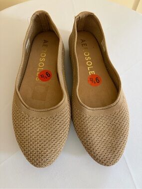 AEROSOLES Women's Knit Ballet Flats in Tan